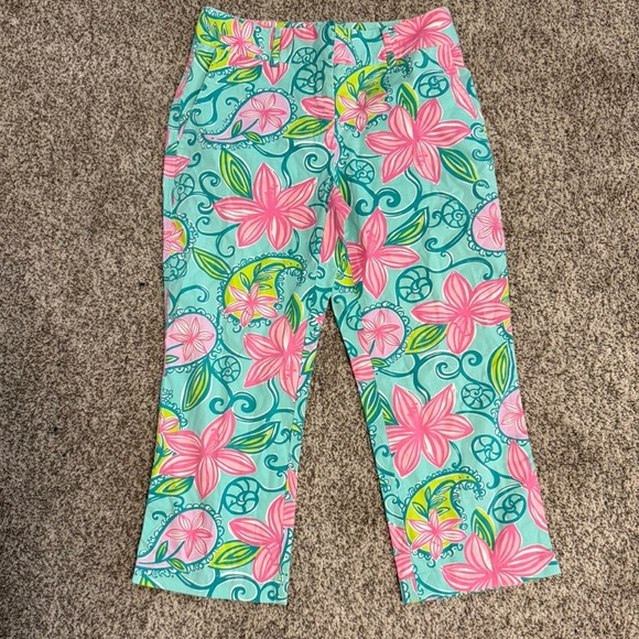 Lilly Pulitzer Pink and Green Floral Capris - Picture 3 of 5